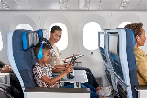 klm economy comfort vs economy.